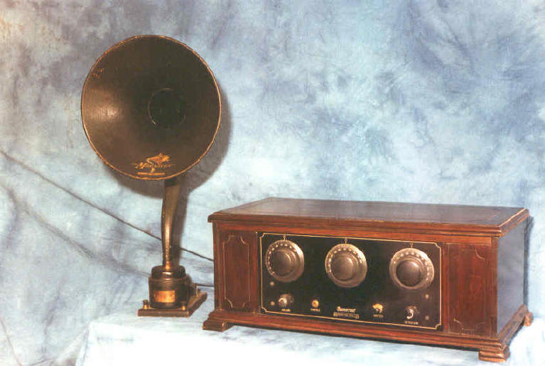 Somerset Mars 5A, della National Airphone Corporation New York, 5 valvole, nazionalità USA, fine anni '20 